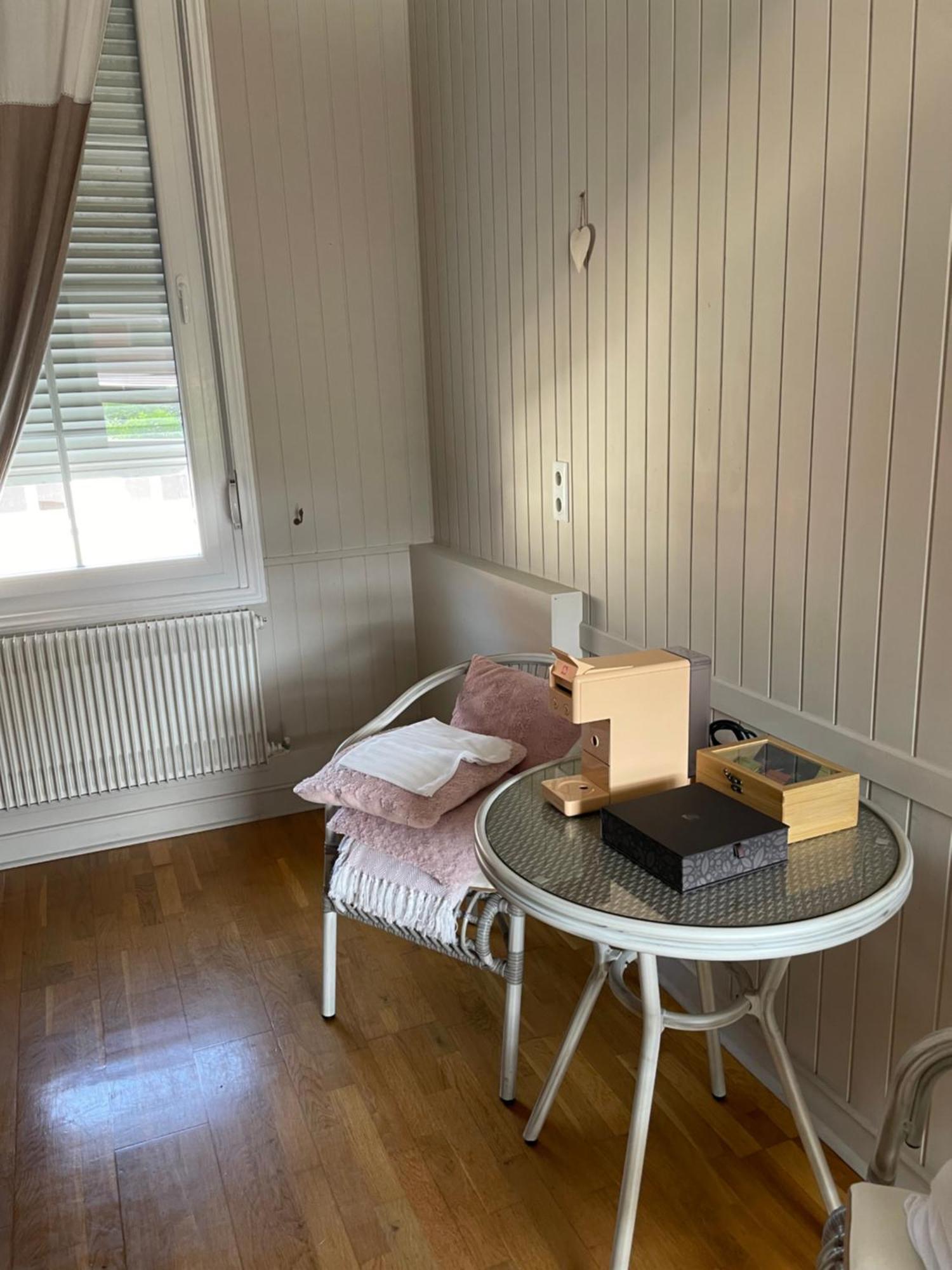 Bed and Breakfast Au Bois Dormant Huby-Saint-Leu Esterno foto