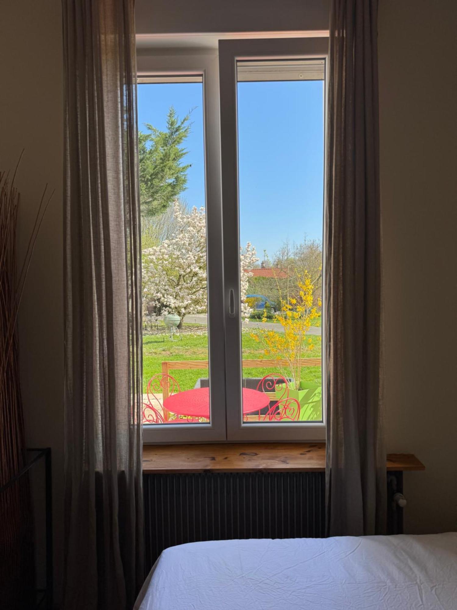 Bed and Breakfast Au Bois Dormant Huby-Saint-Leu Esterno foto